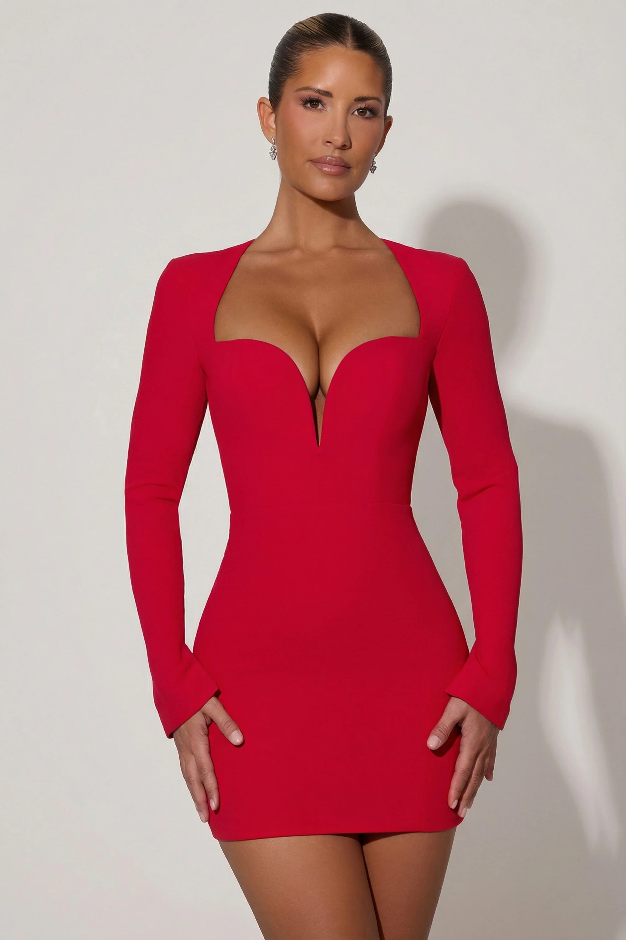 Cut-Out Heart-Detail Bodycon Mini Dress in Red - Image 7