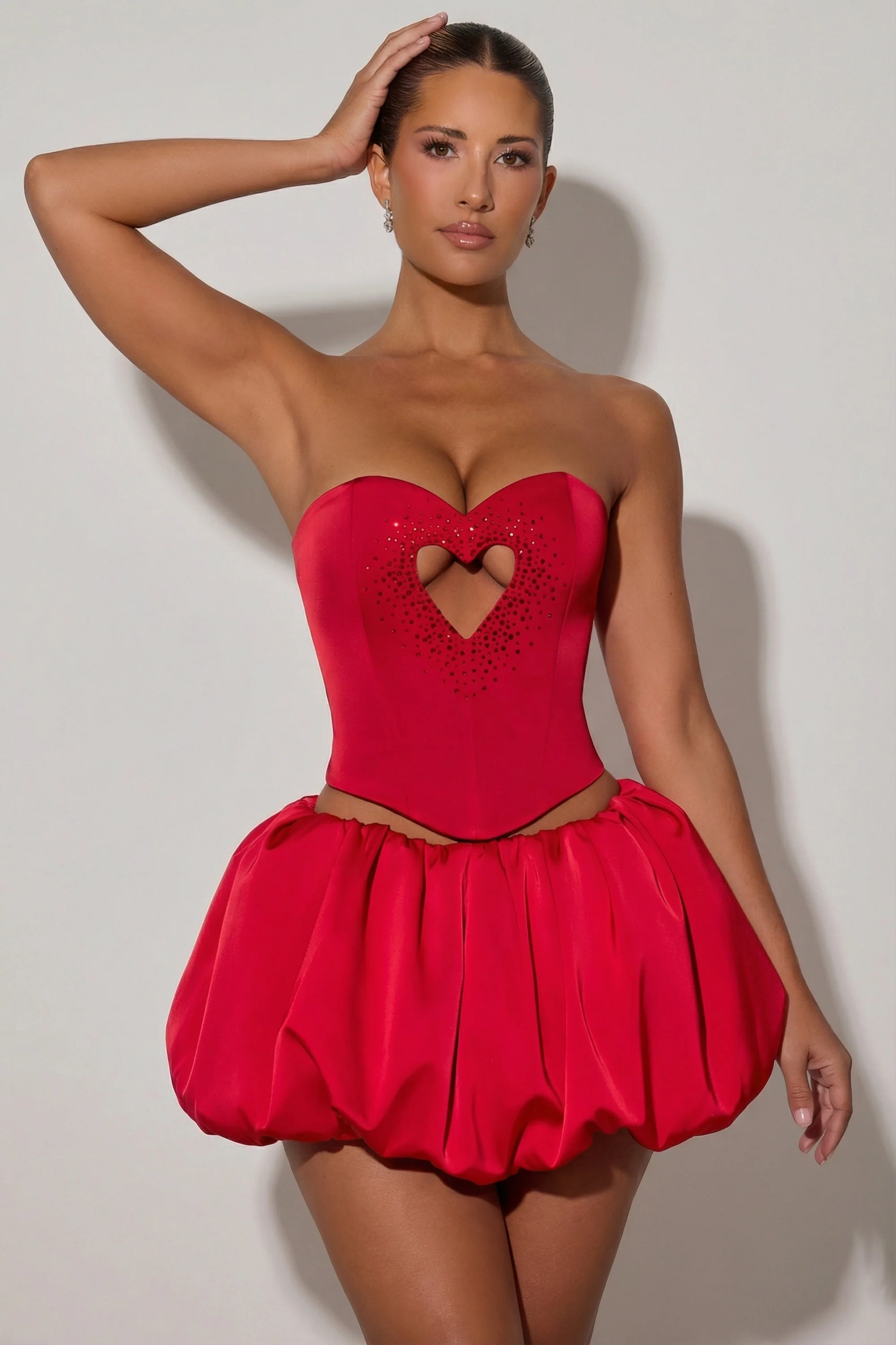 Embellished Heart Cut-Out Strapless Corset Top in Red - Image 5