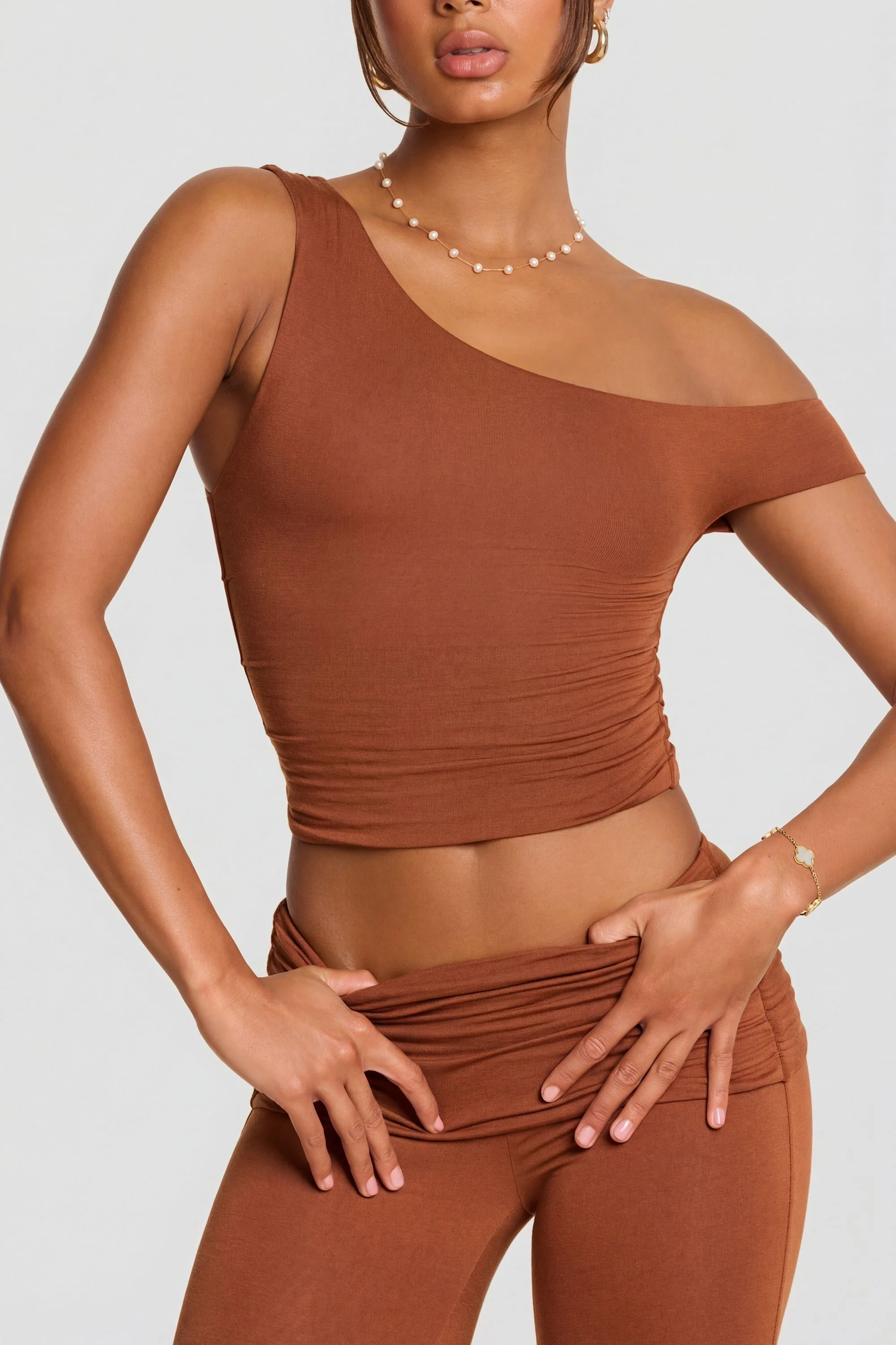 Mid Rise Modal Cashmere Blend Trousers in Chestnut Brown - Image 6
