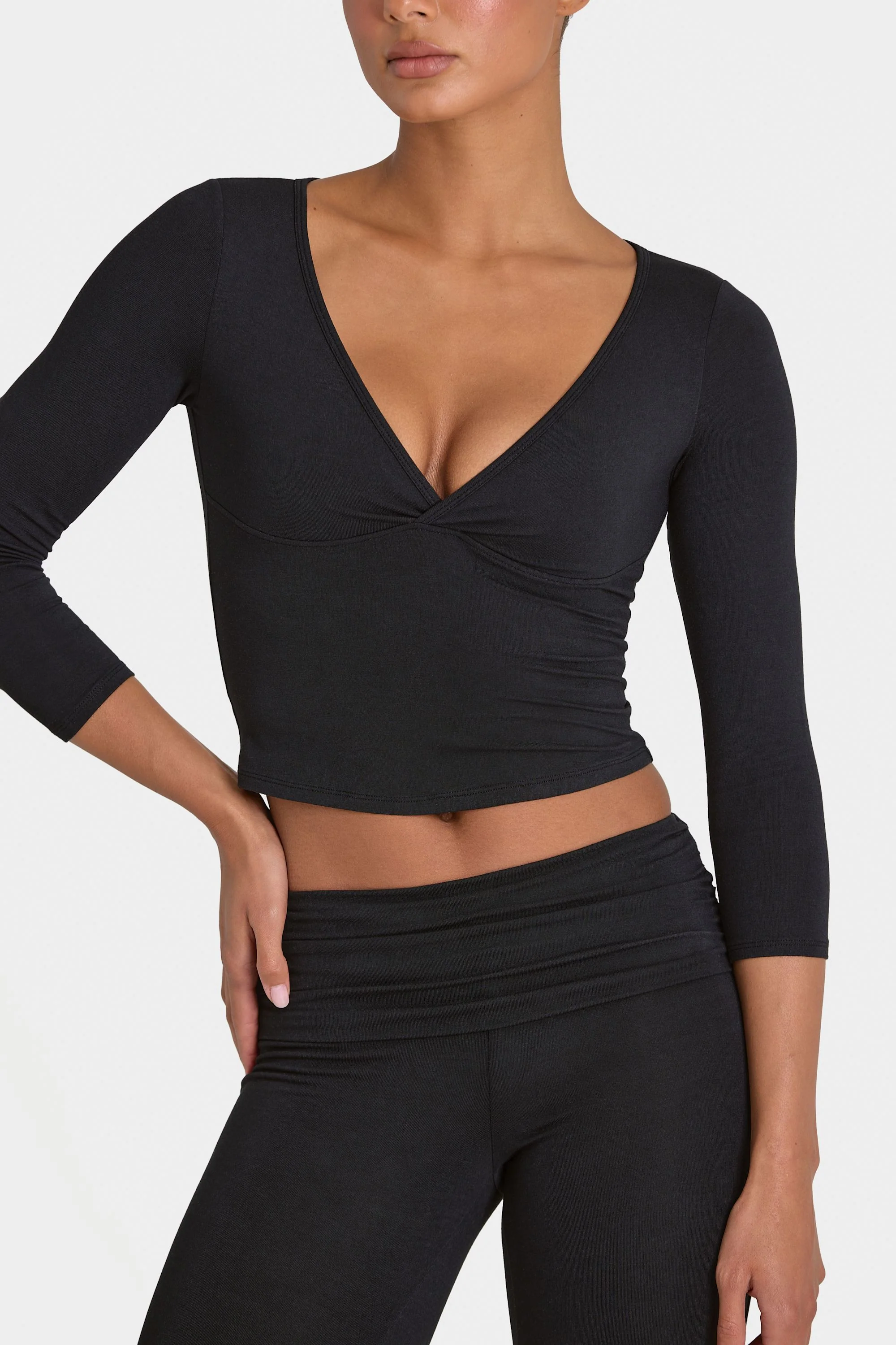 ButterCloud™ Top in Black - Image 4