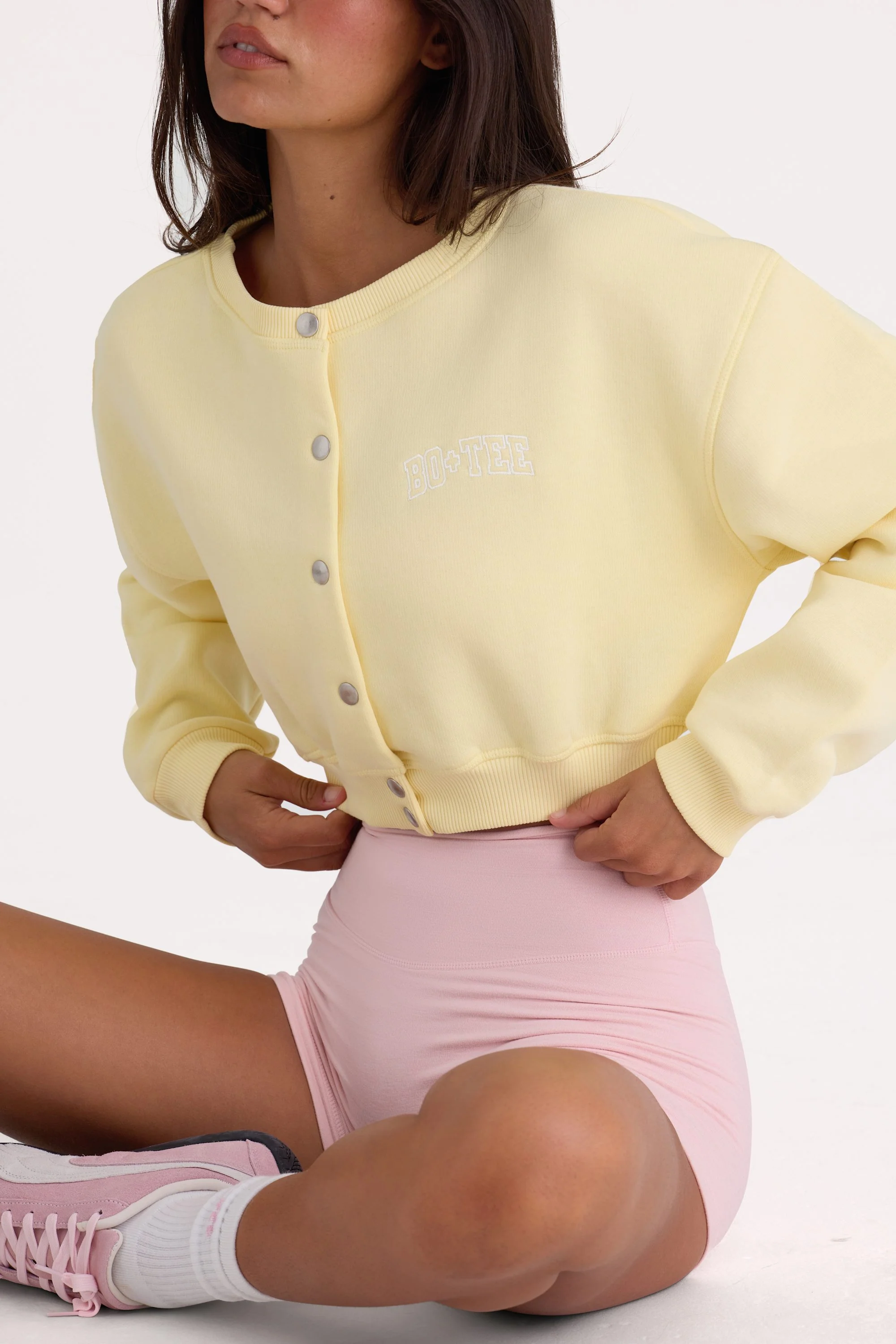 Brushed Jersey Button-Up Cropped Cardigan in Lemon - Image 5