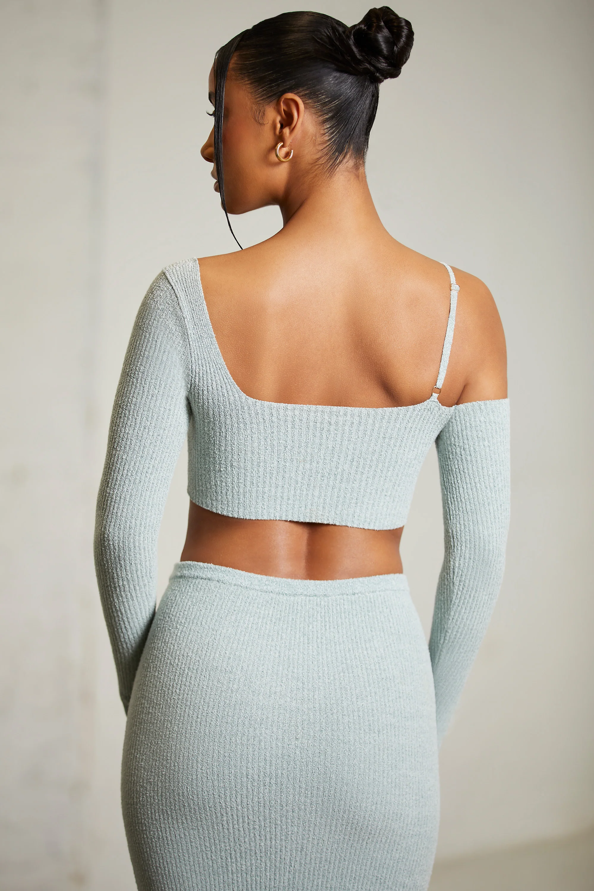 Asymmetric Long Sleeve Crop Top in Green - Image 2