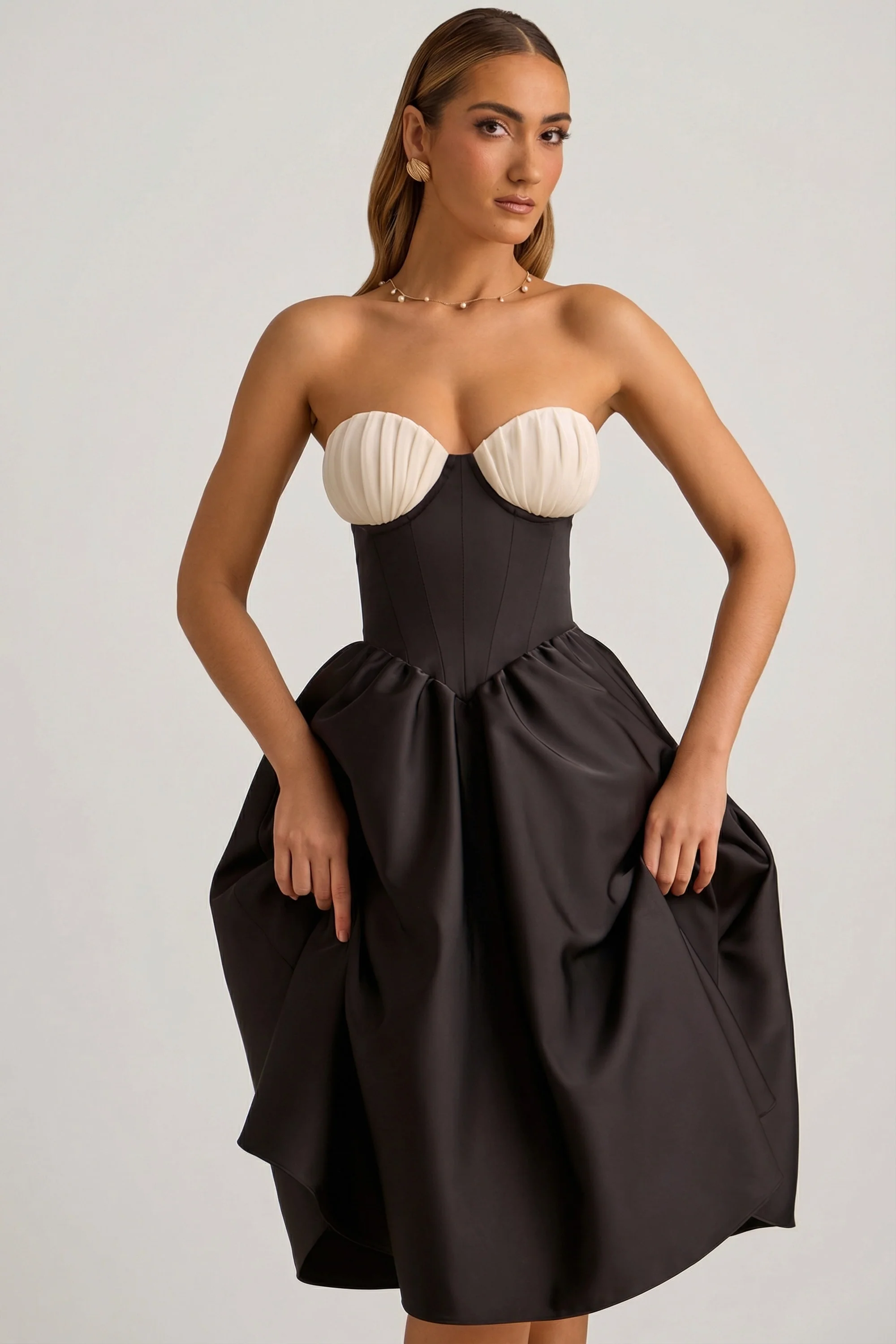 Strapless Corset Midi Dress in Black - Image 6