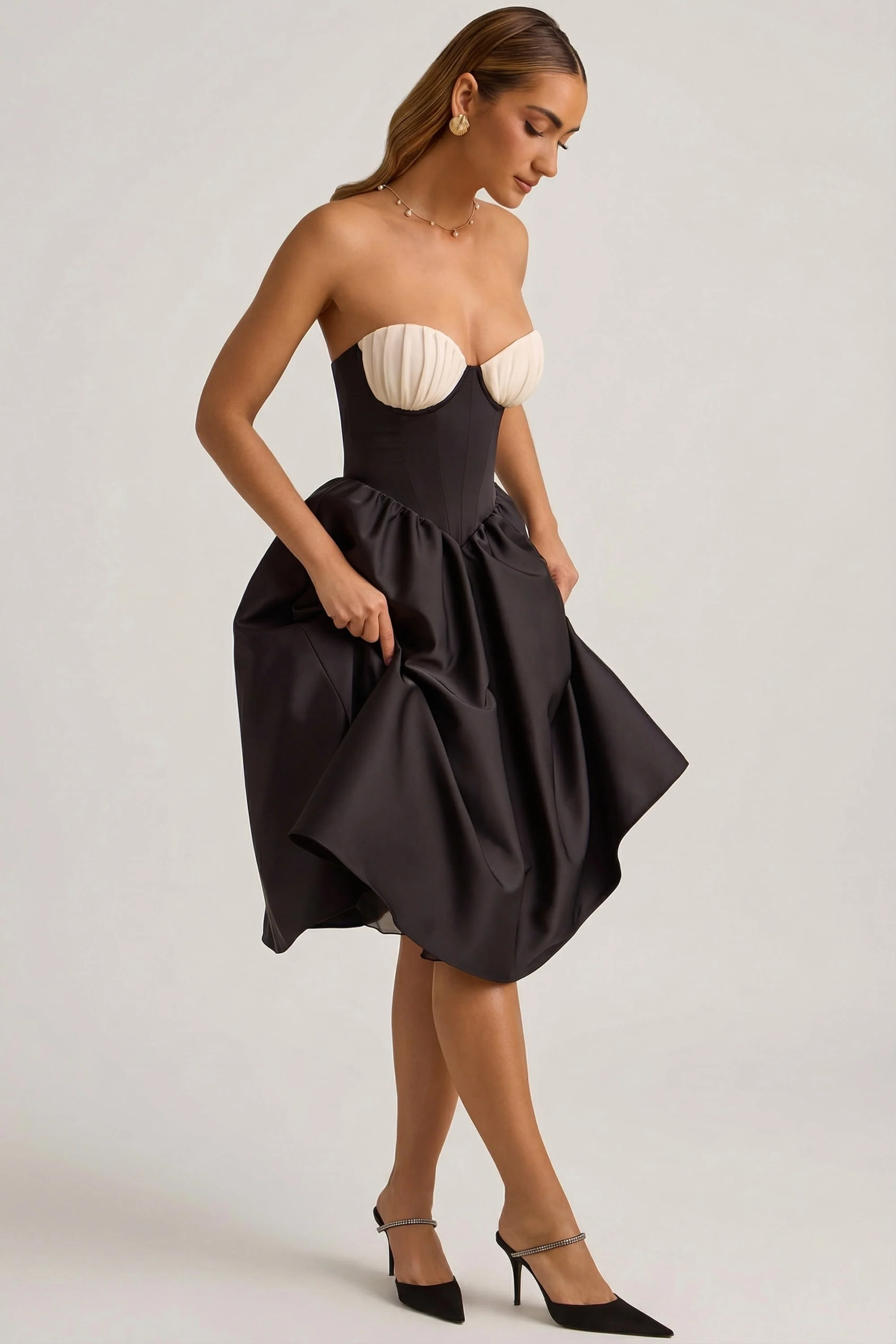 Strapless Corset Midi Dress in Black - Image 9