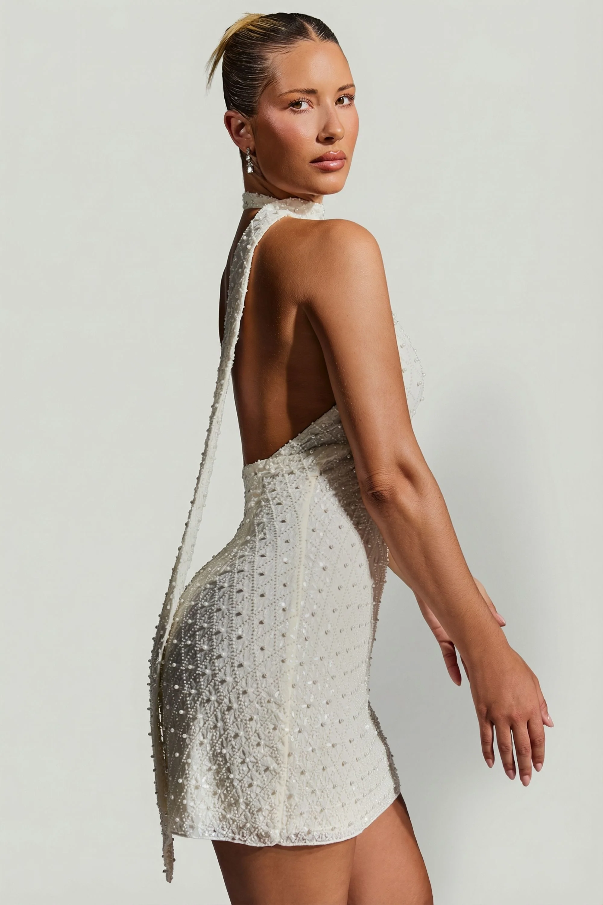 Embellished Scarf-Detail Halterneck Mini Dress in White - Image 4