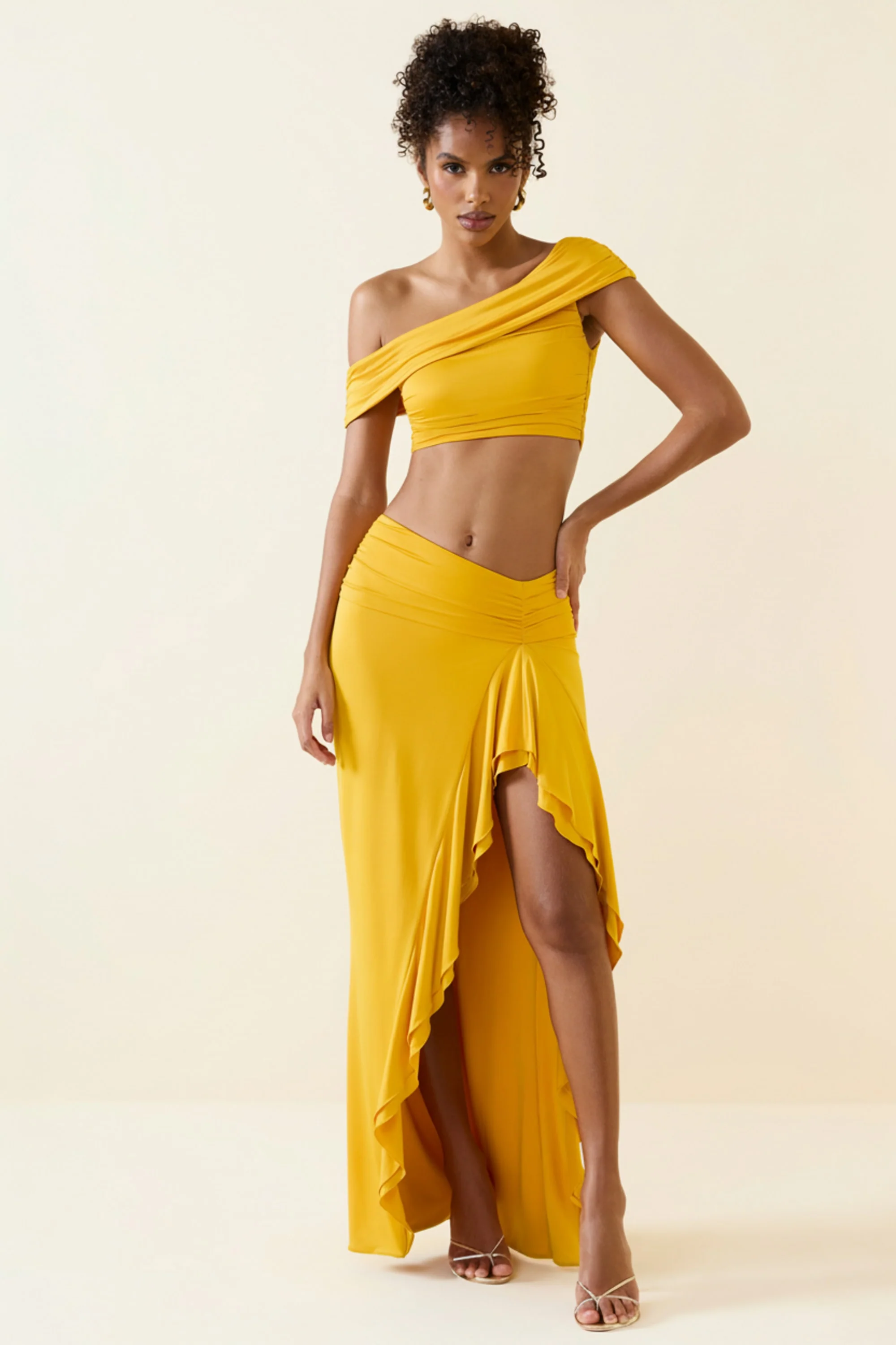 Asymmetric Ruffled Low-Rise Maxi Skirt in Golden Yellow - Image 4