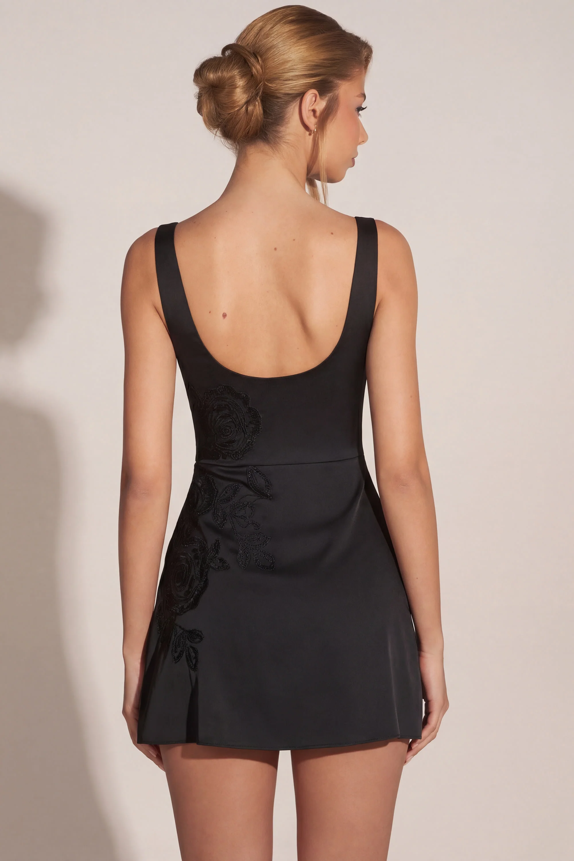 Embellished Scoop-Neck Fitted Mini Dress in Black - Image 2
