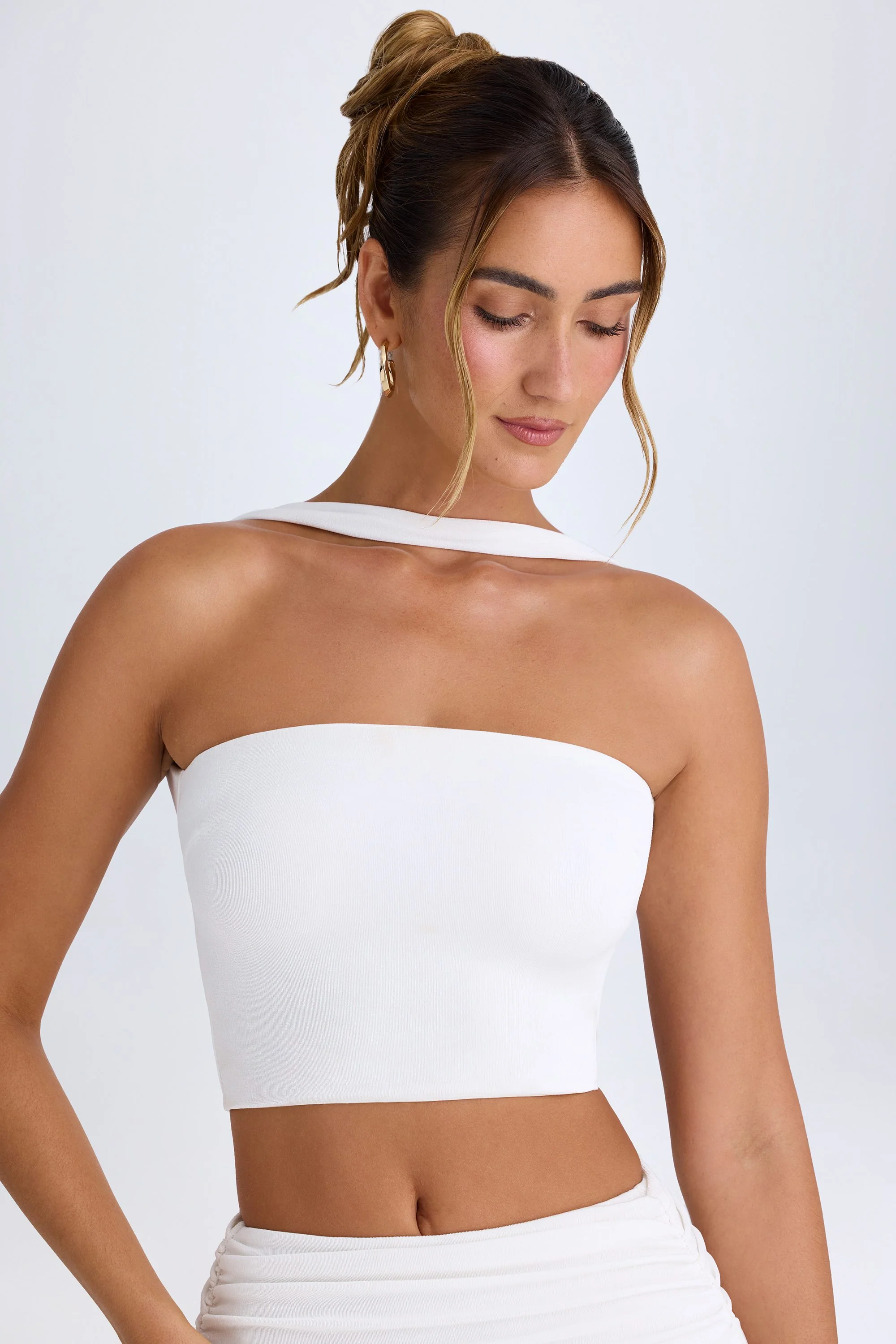 Choker-Detail Bandeau Top in White - Image 6