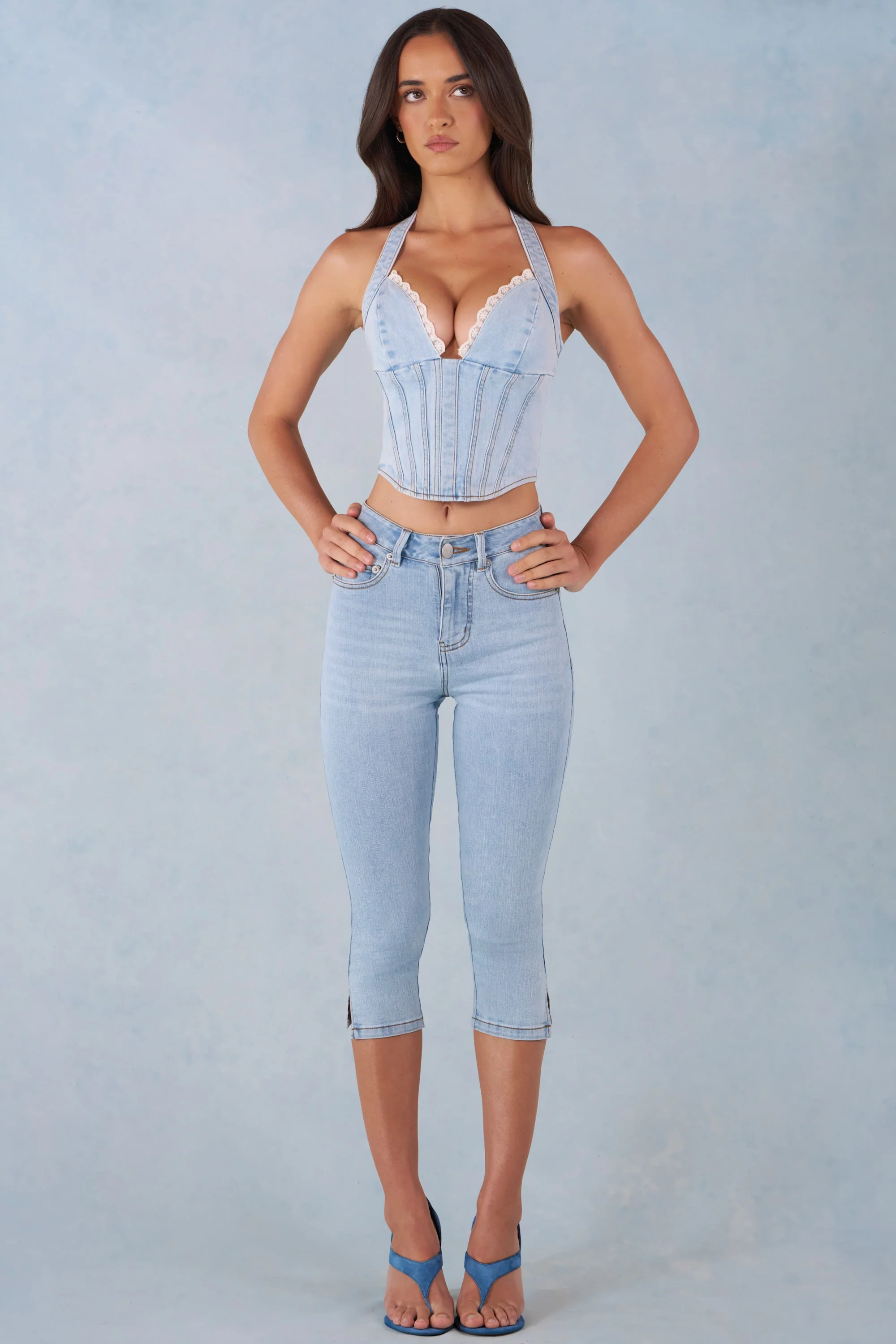 Mid-Rise Denim Capri Jeans in Light Denim - Image 6
