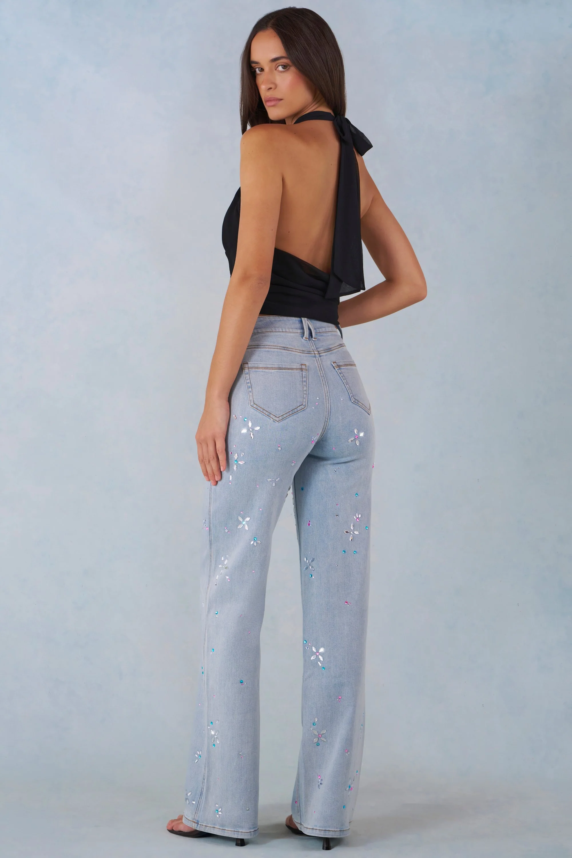 Mid-Rise Straight-Leg Jeans in Light Denim - Image 6