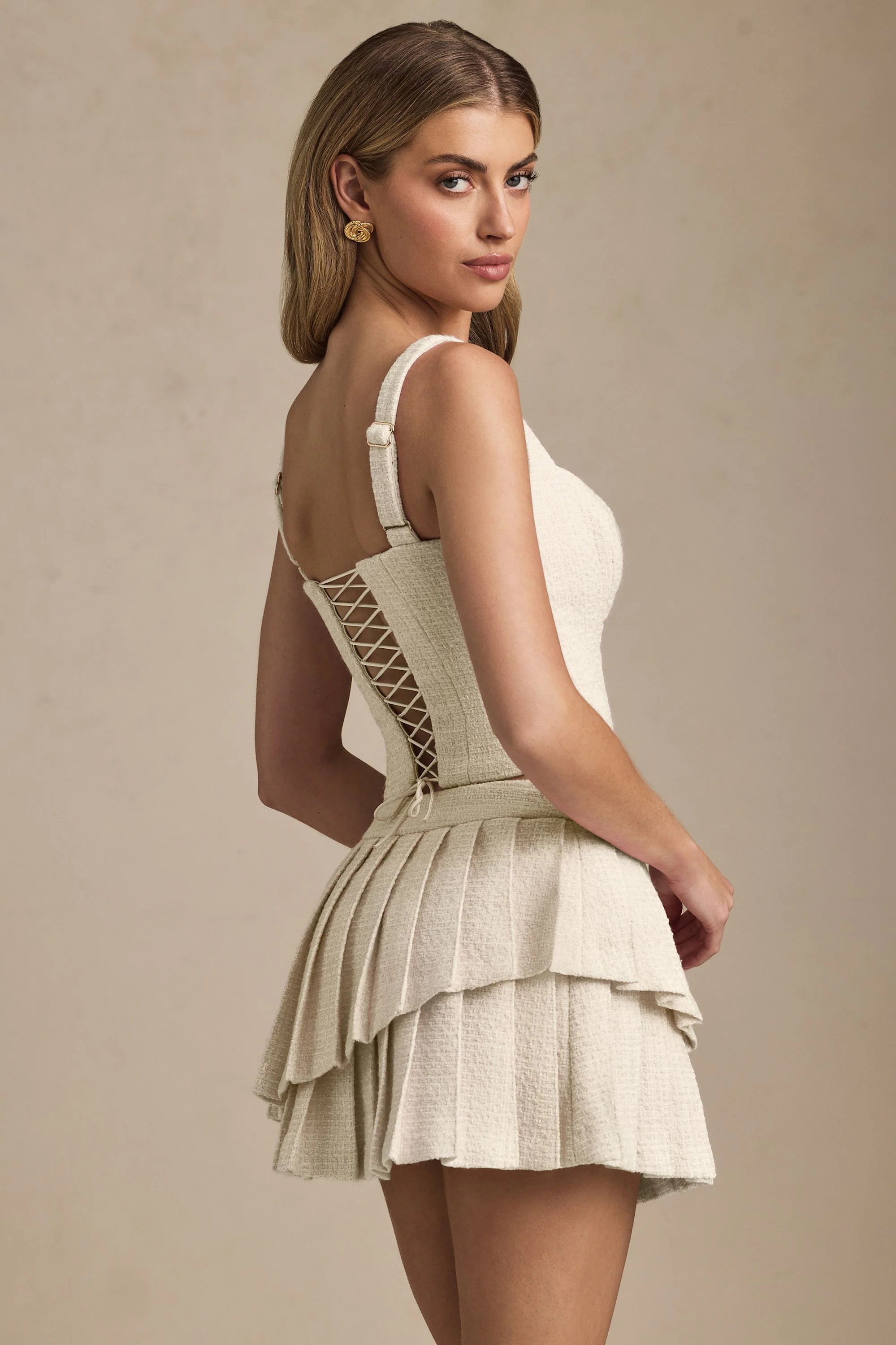 Layered Pleated Low-Rise Mini Skirt in Ivory - Image 5