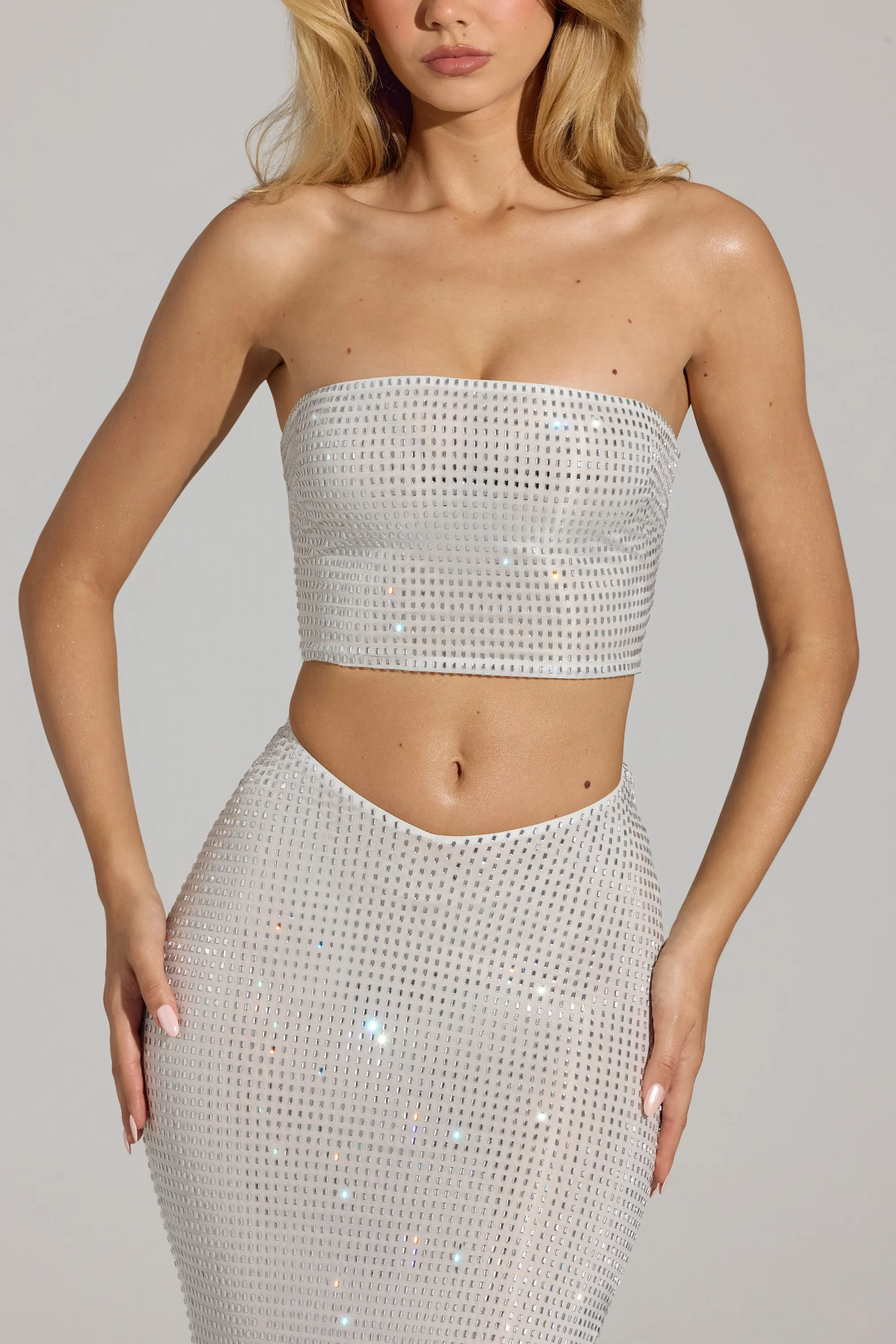 Embellished Strap-Back Bandeau Top in White - Image 4