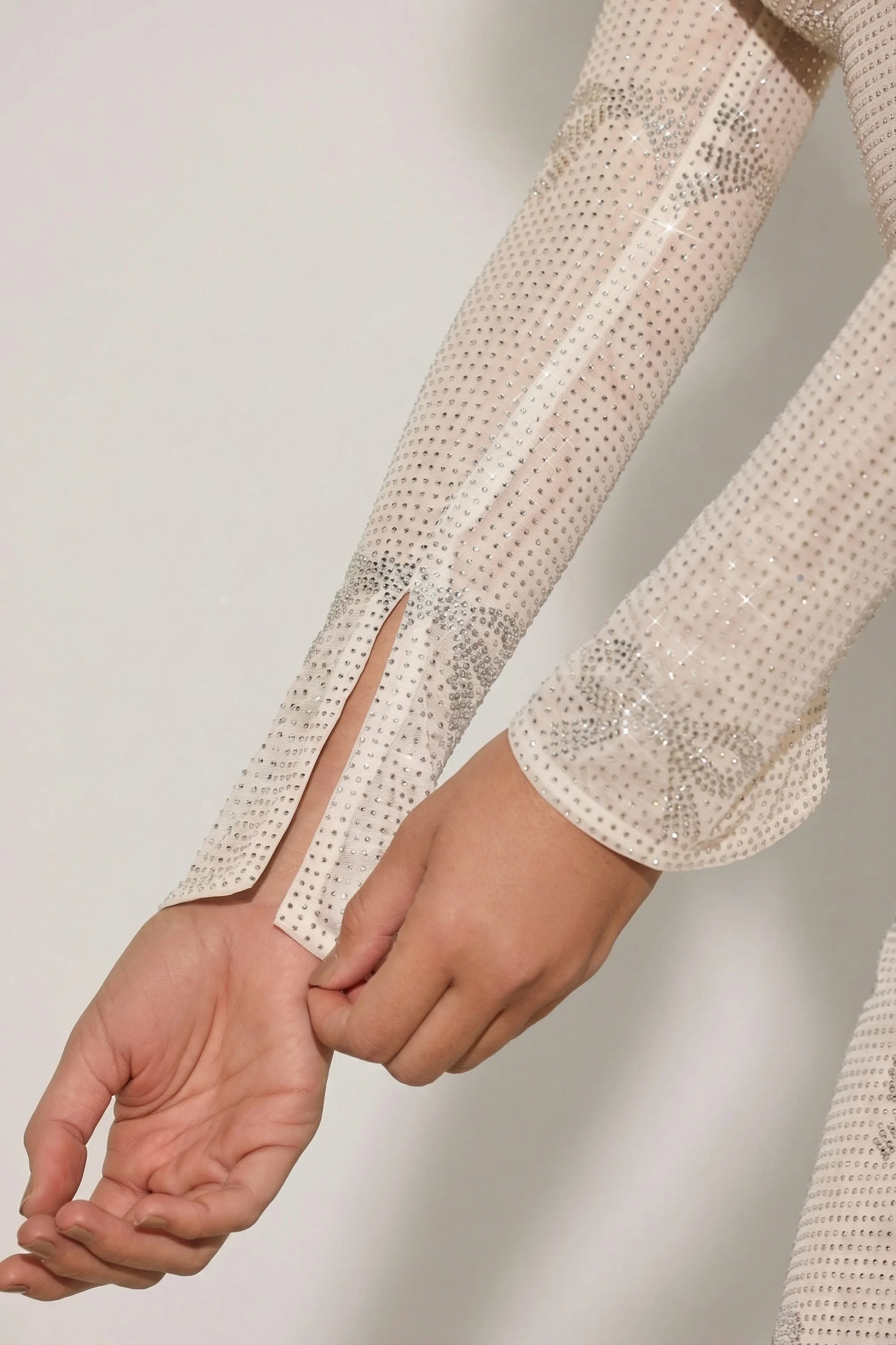 Embellished Bow-Detail Top in Ivory - Image 6