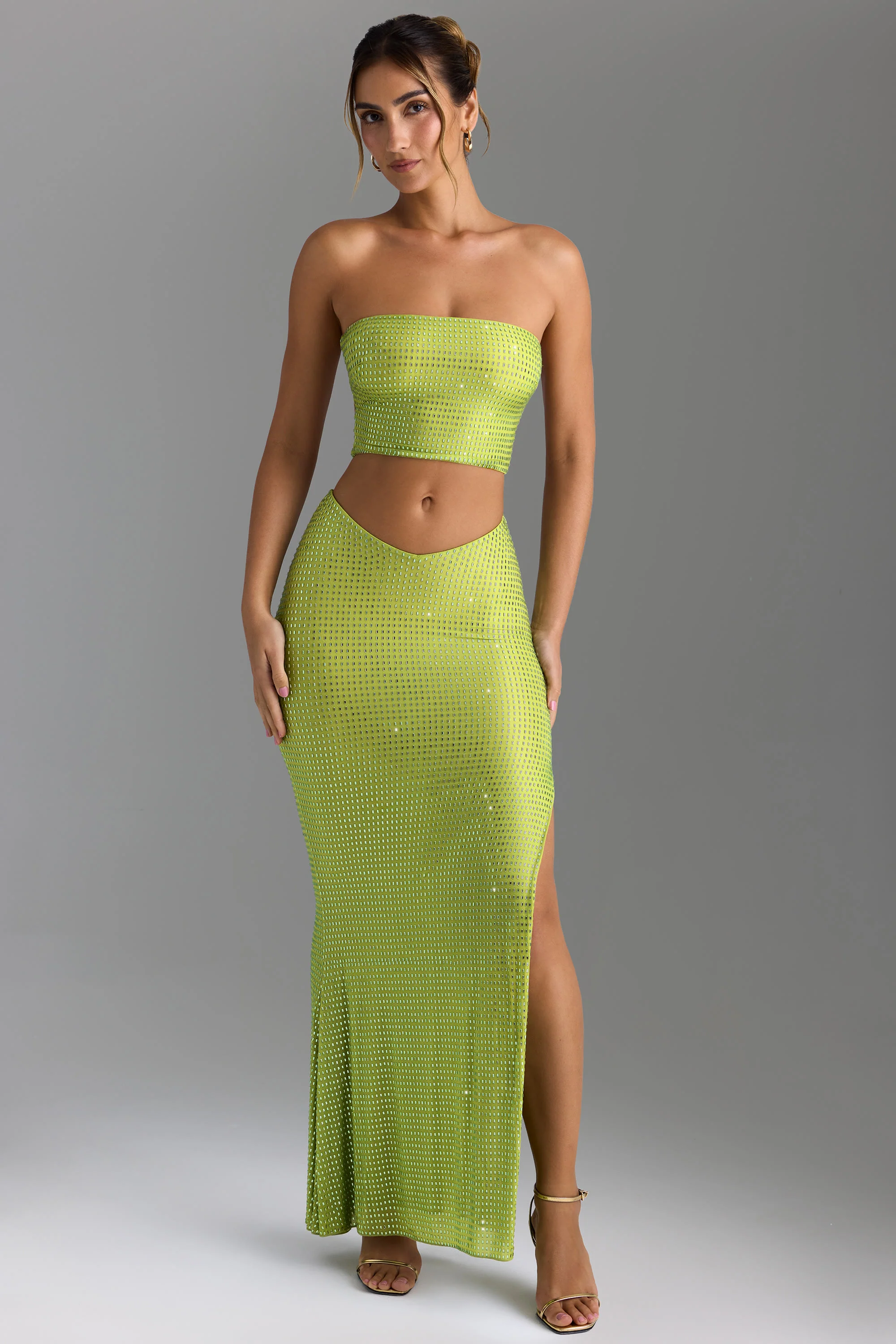 Embellished V-Waist Thigh-Split Maxi Skirt in Pear Green