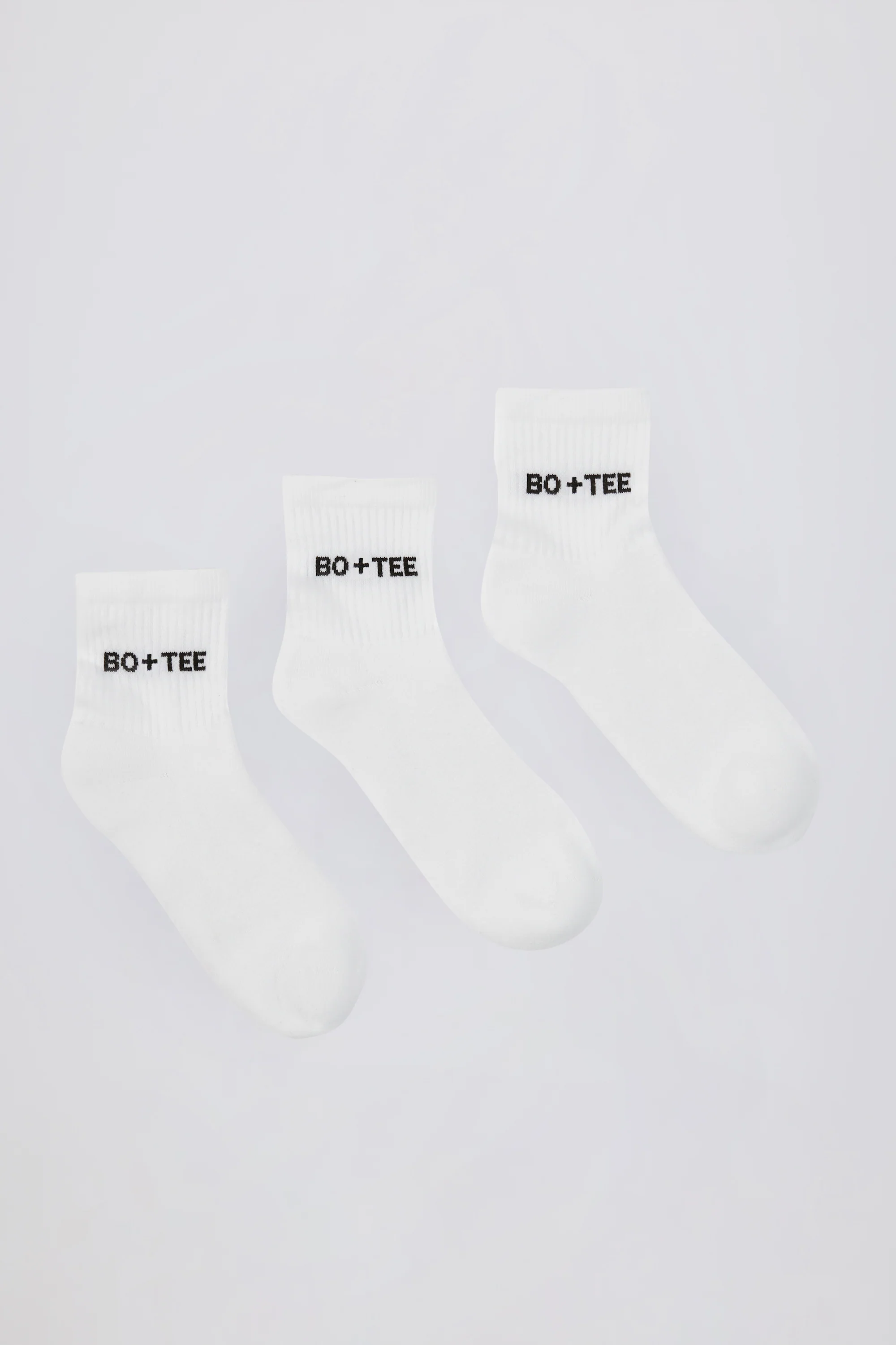 Ribbed Crew Sock Bundle in White