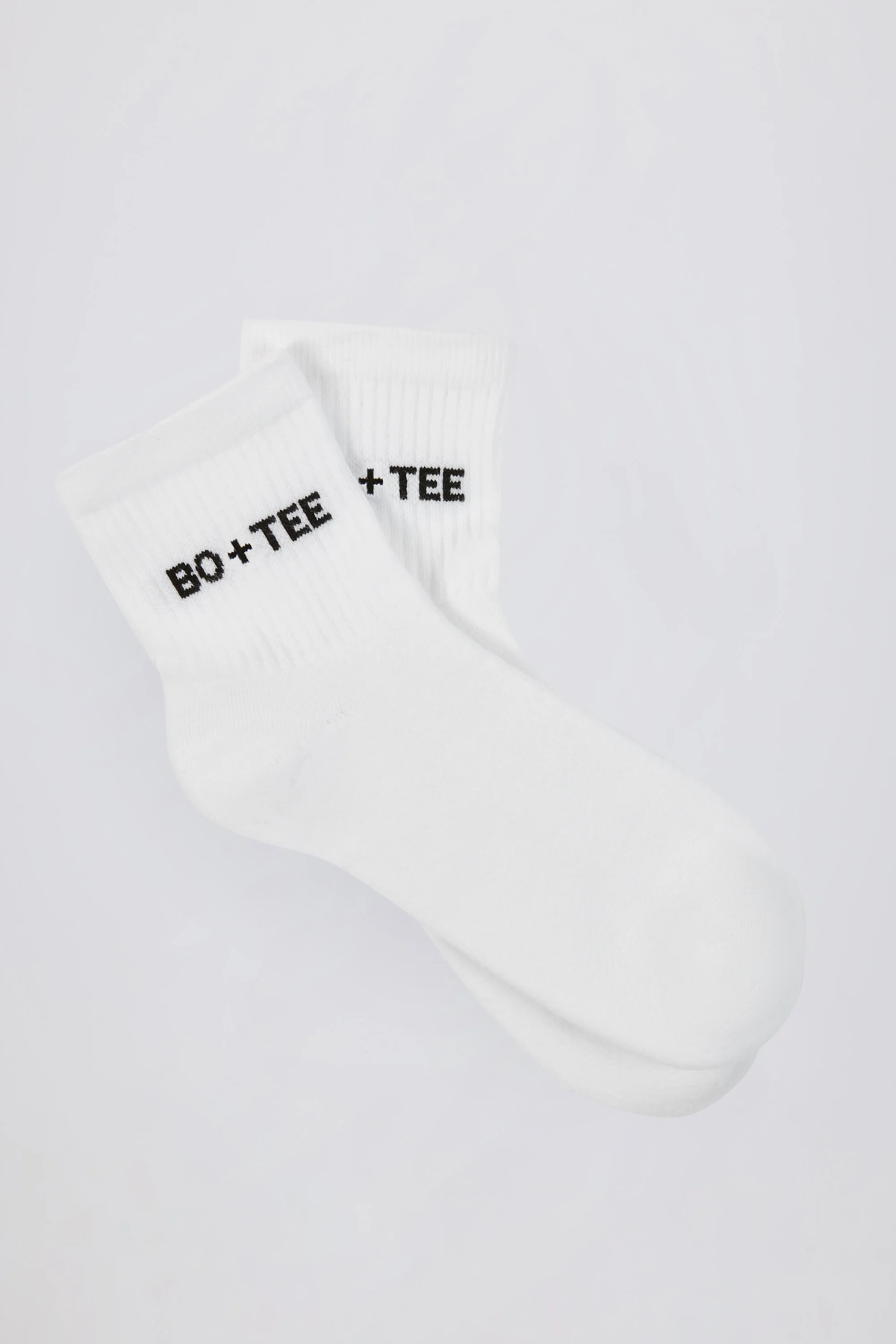 Ribbed Crew Sock Bundle in White - Image 2