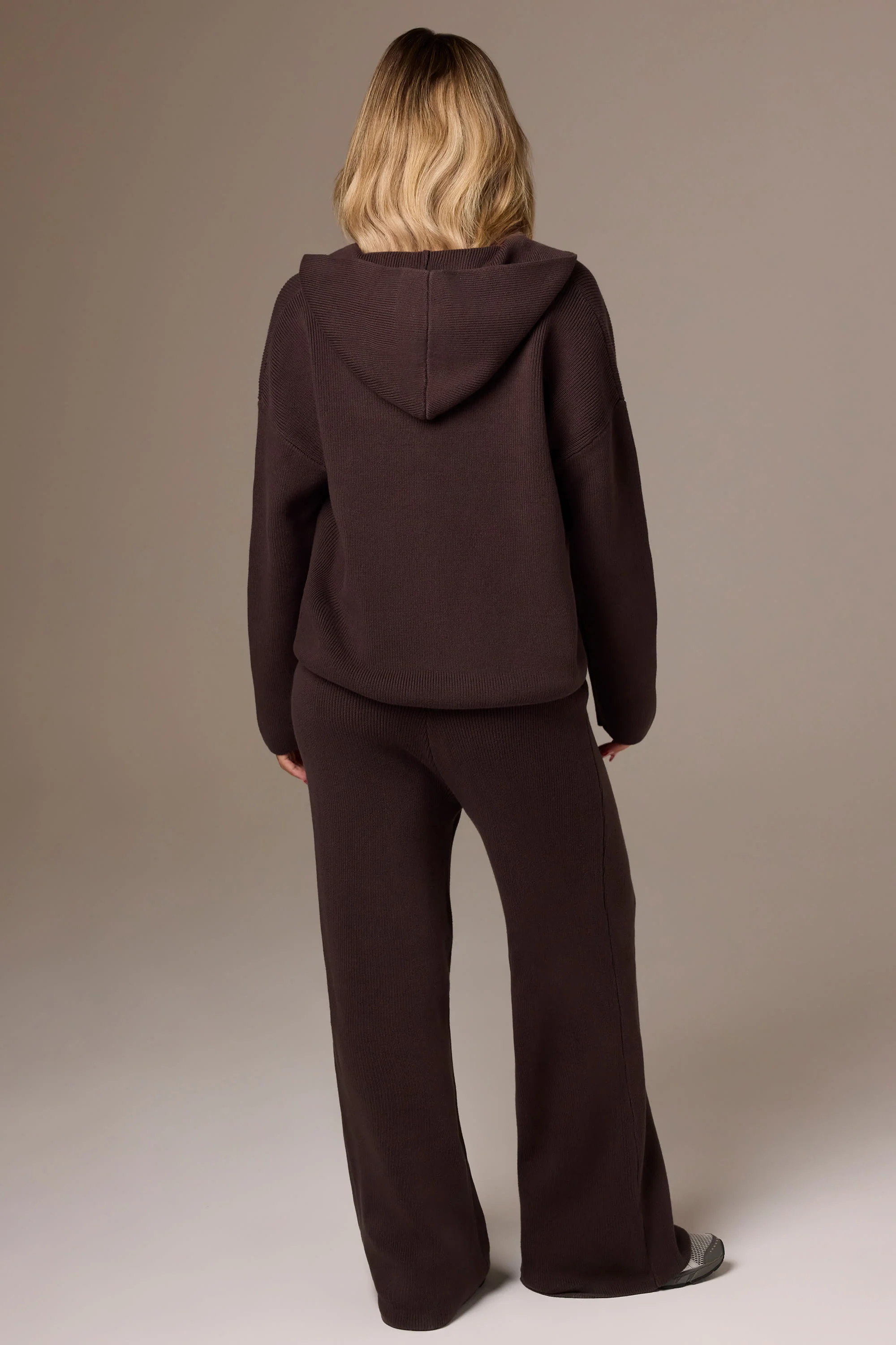 Ribbed Knit Wide-Leg Joggers in Pecan - Image 2