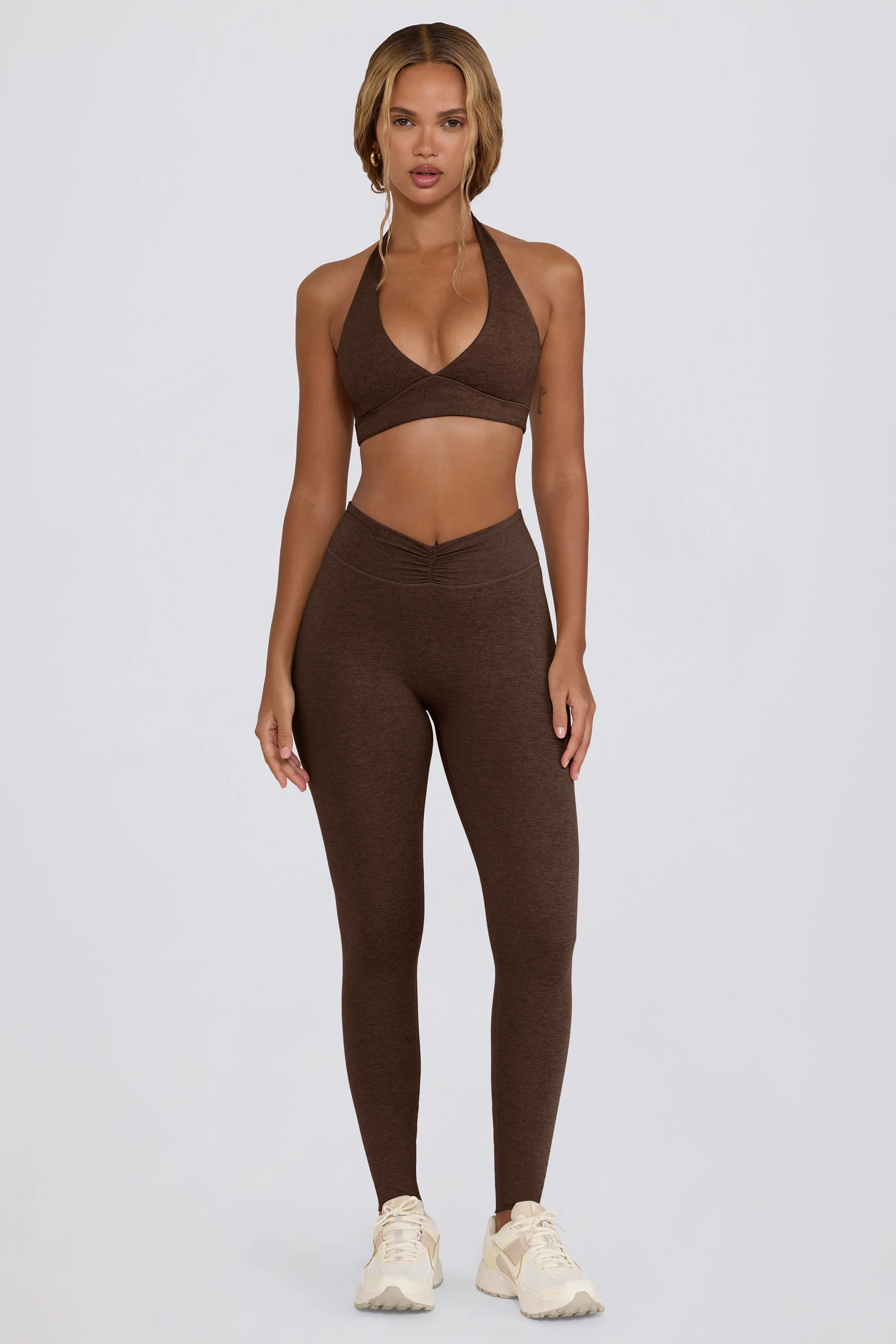 Brushed Jersey Ruched Mid-Rise Leggings in Pecan Marl - Image 2