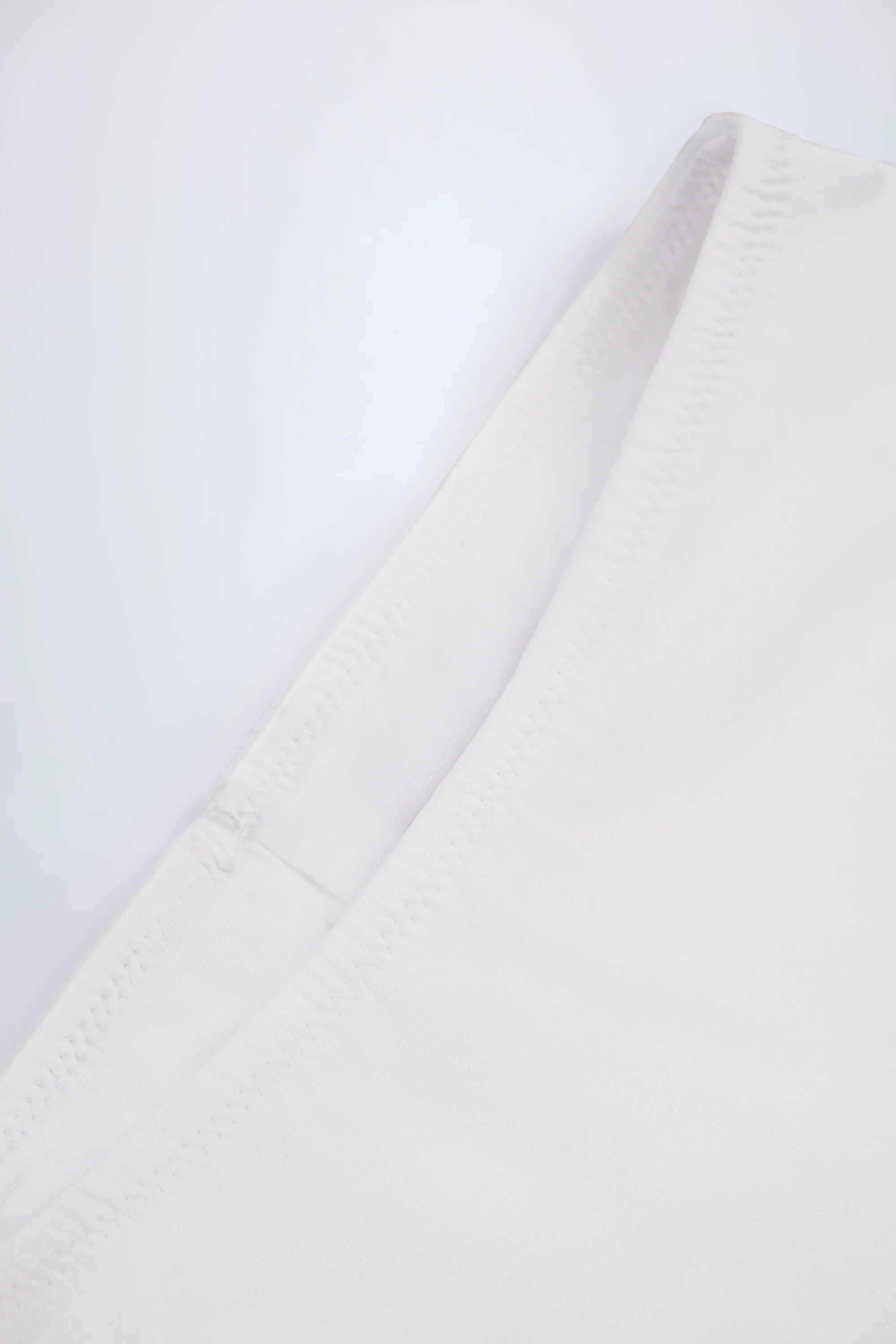 Slinky Jersey Low-Rise Hotpants in White - Image 7