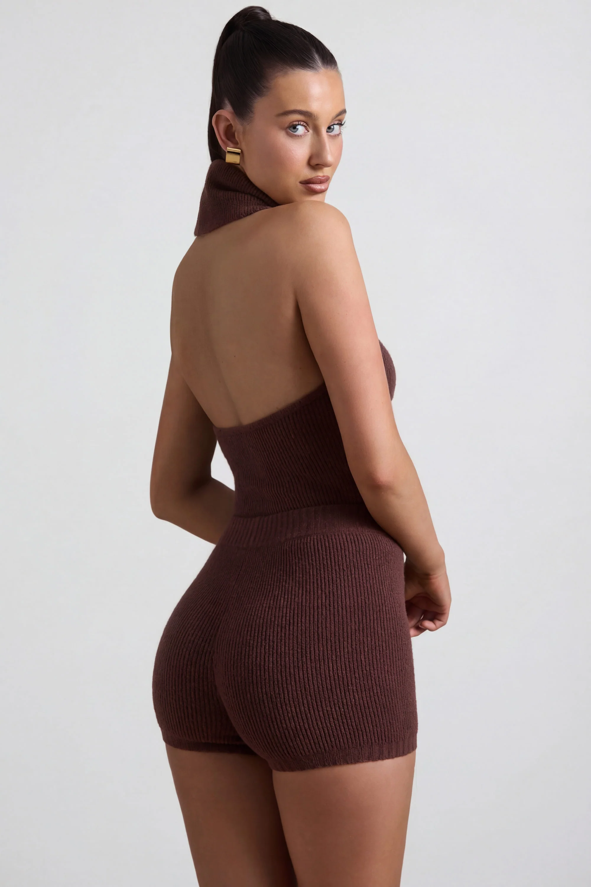 Ribbed-Knit Turtleneck Backless Top in Espresso - Image 7