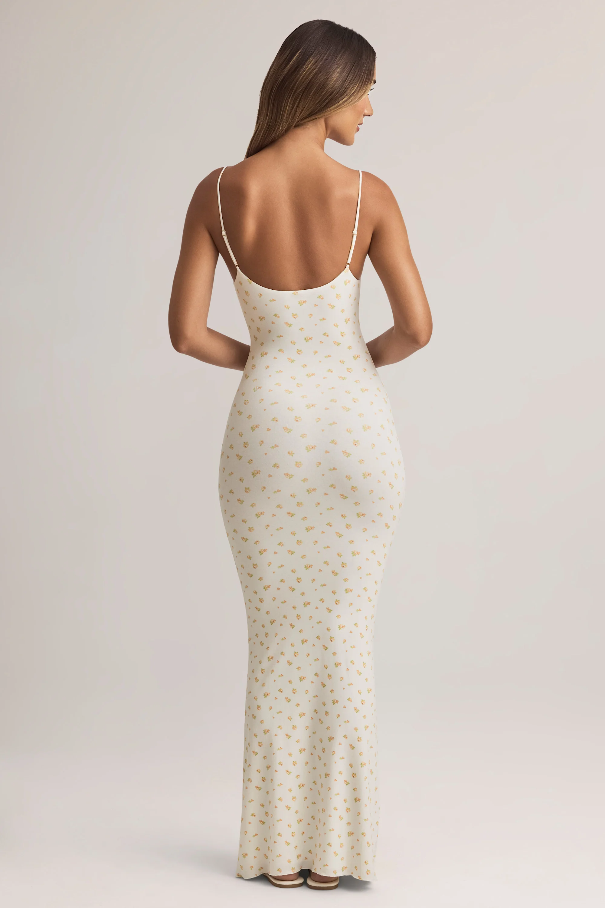 Modal Scoop-Neck Strappy Maxi Dress in Floral Print - Image 3