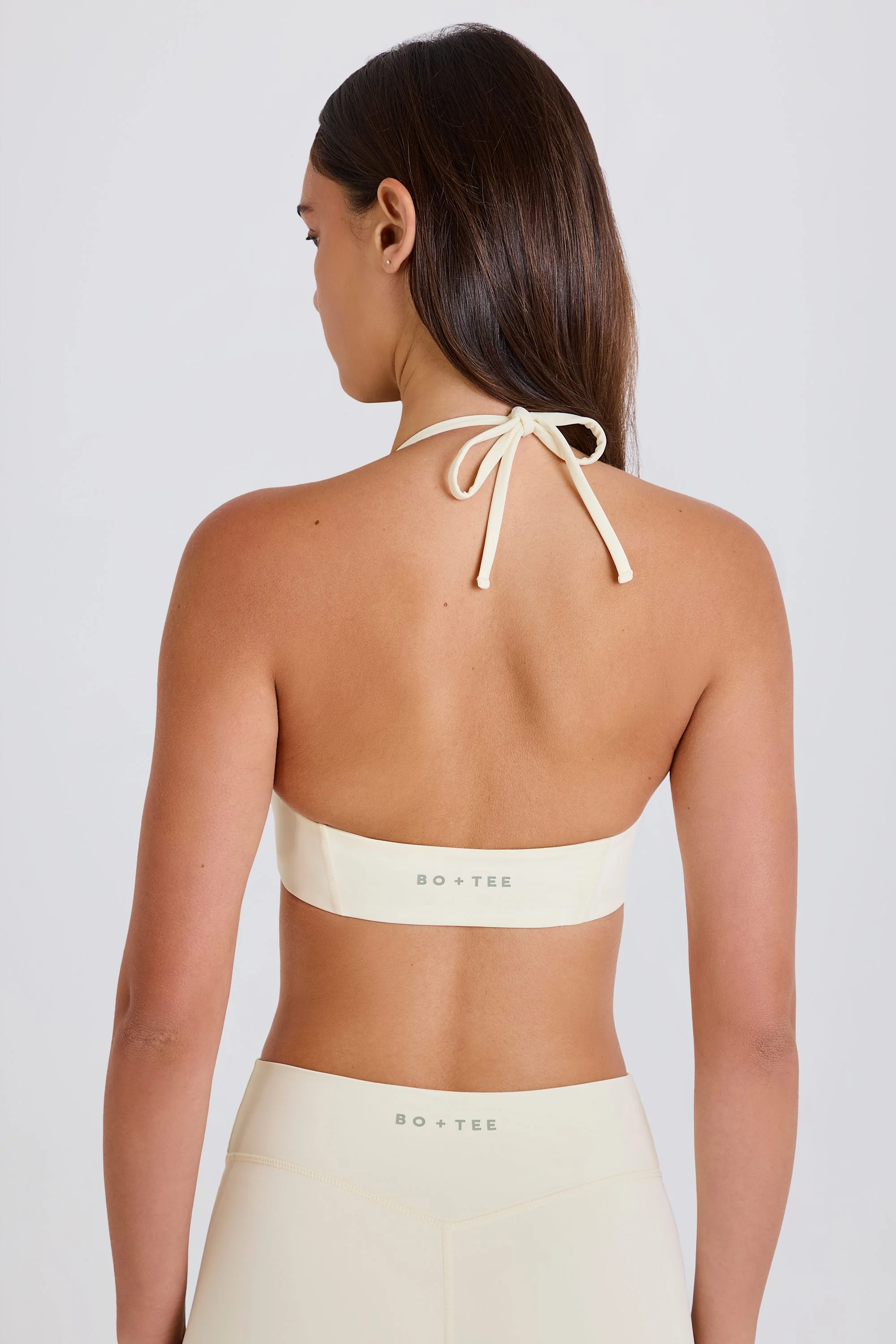 Scoop-Neck Halterneck Sports Bra in Cream - Image 4