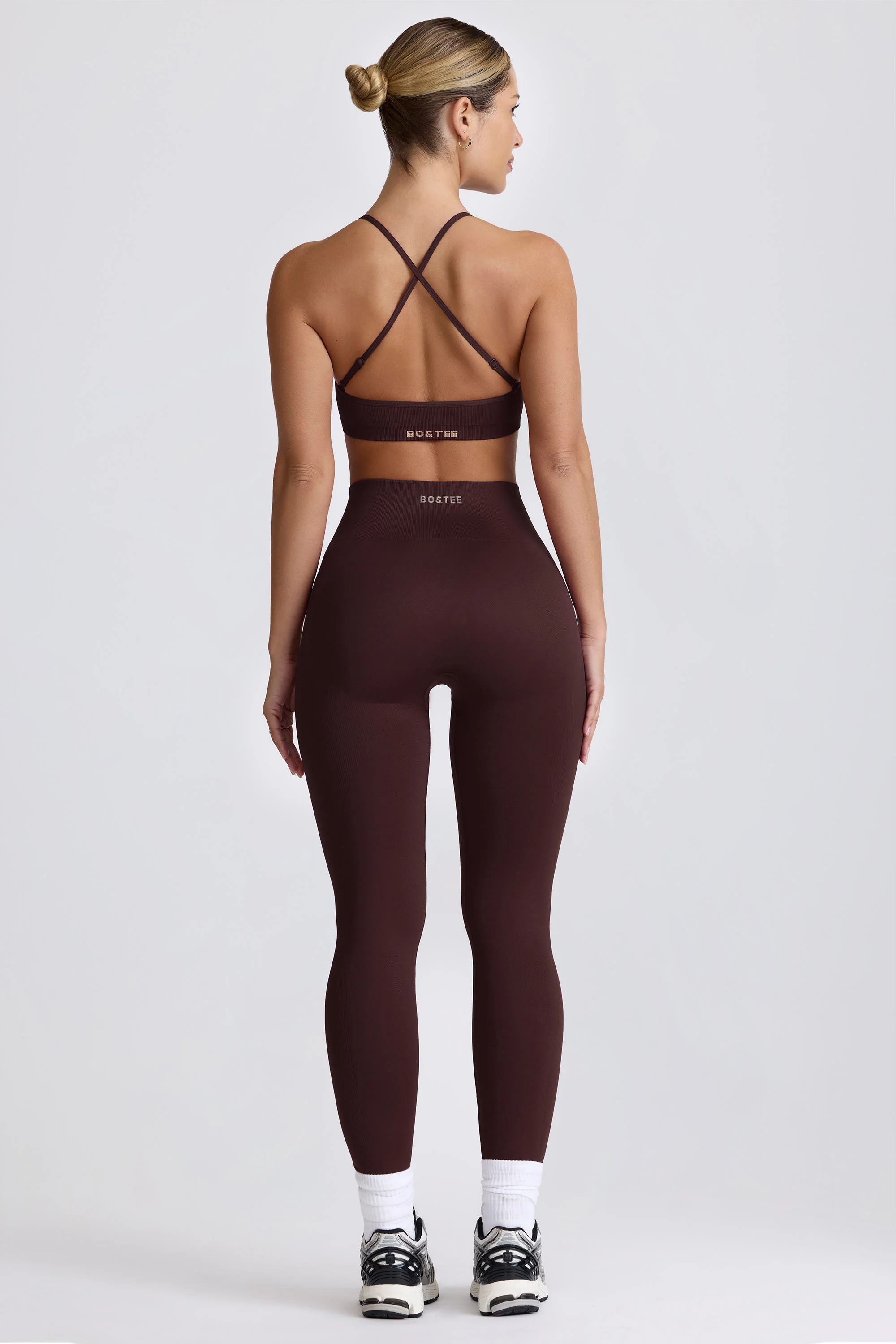 Super Sculpt Seamless Leggings in Chocolate - Image 3