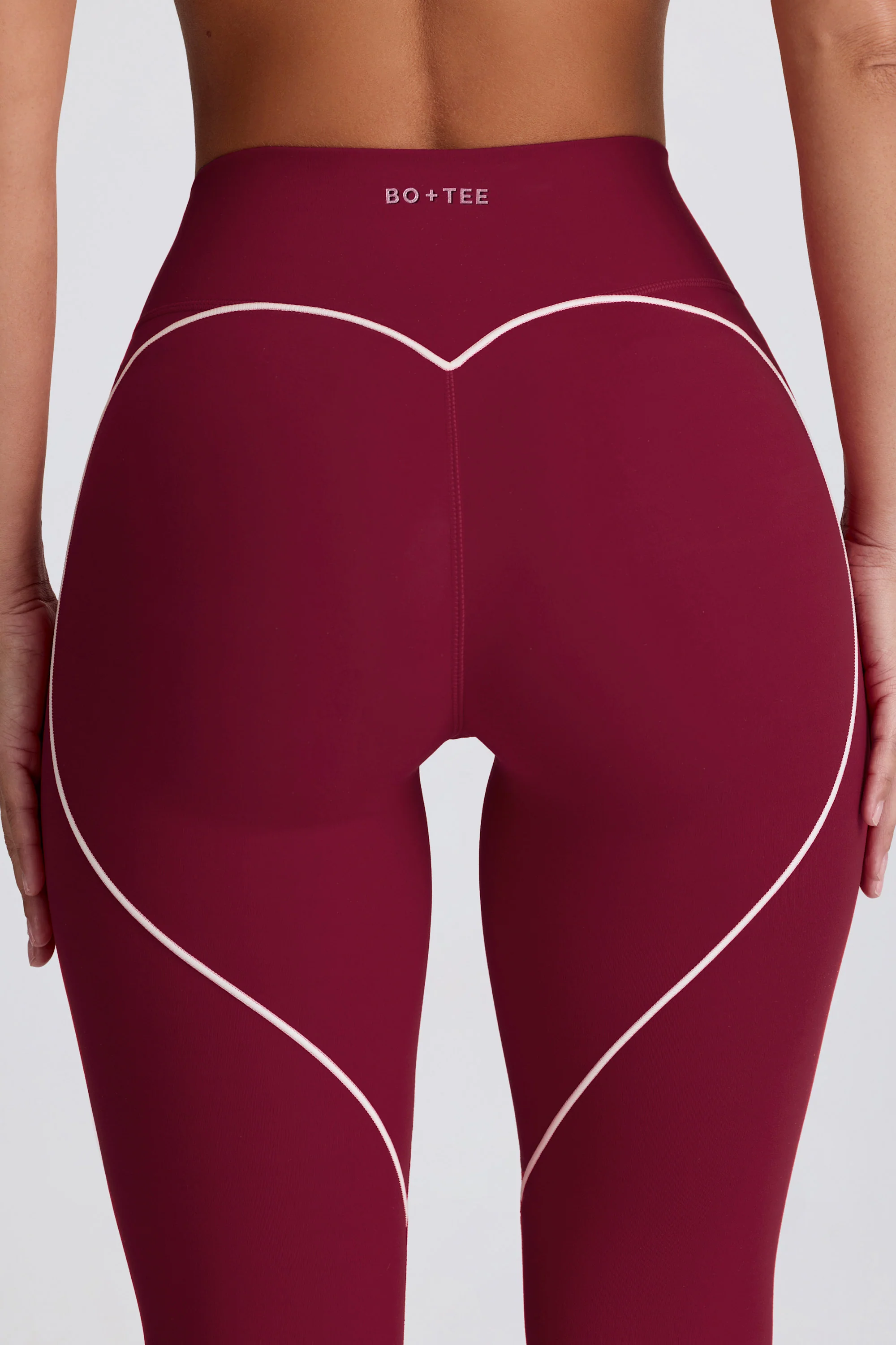 Soft Active Mid-Rise Leggings in Cherry - Image 4