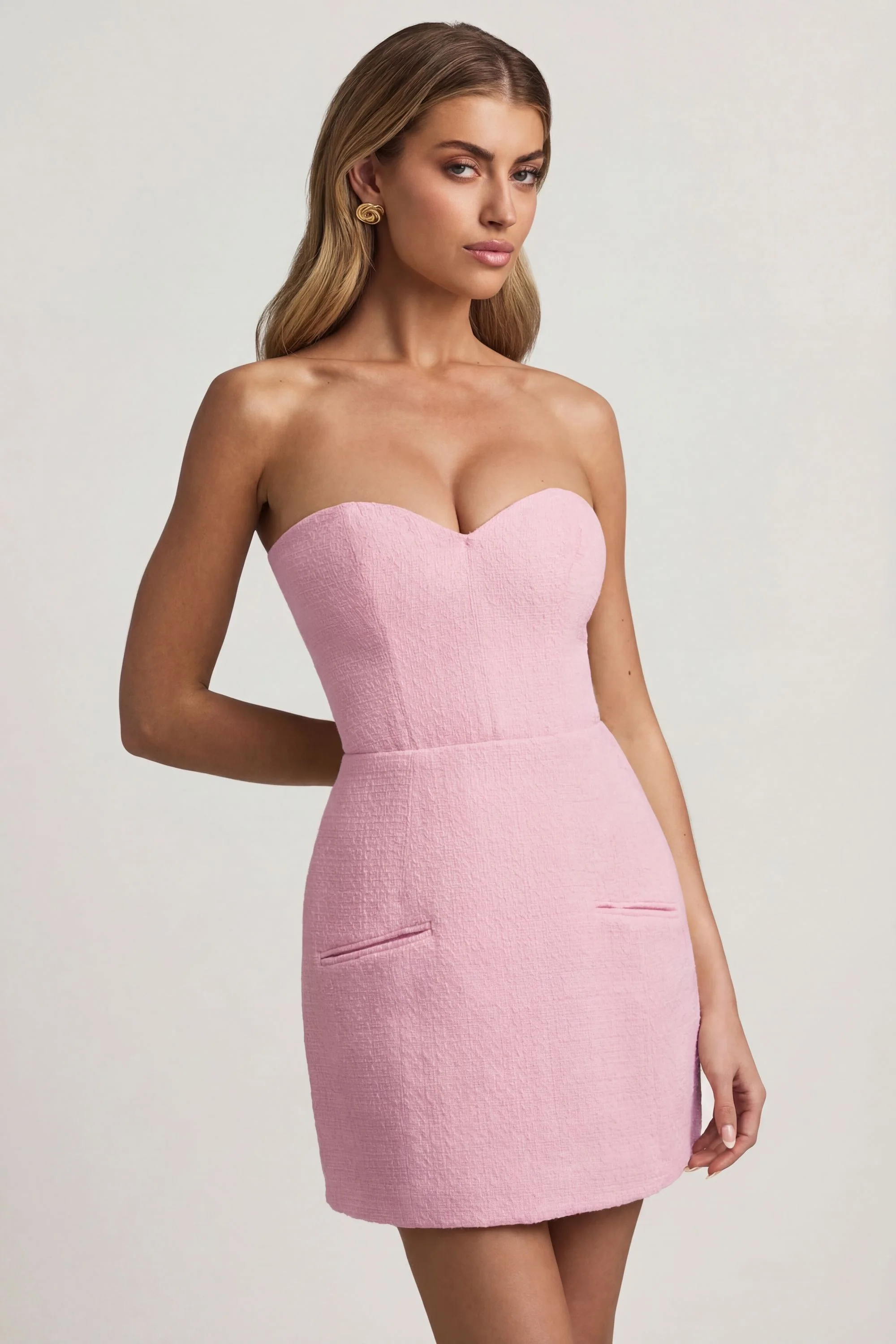 Sweetheart-Neck Strapless Structured Mini Dress in Soft Pink - Image 5