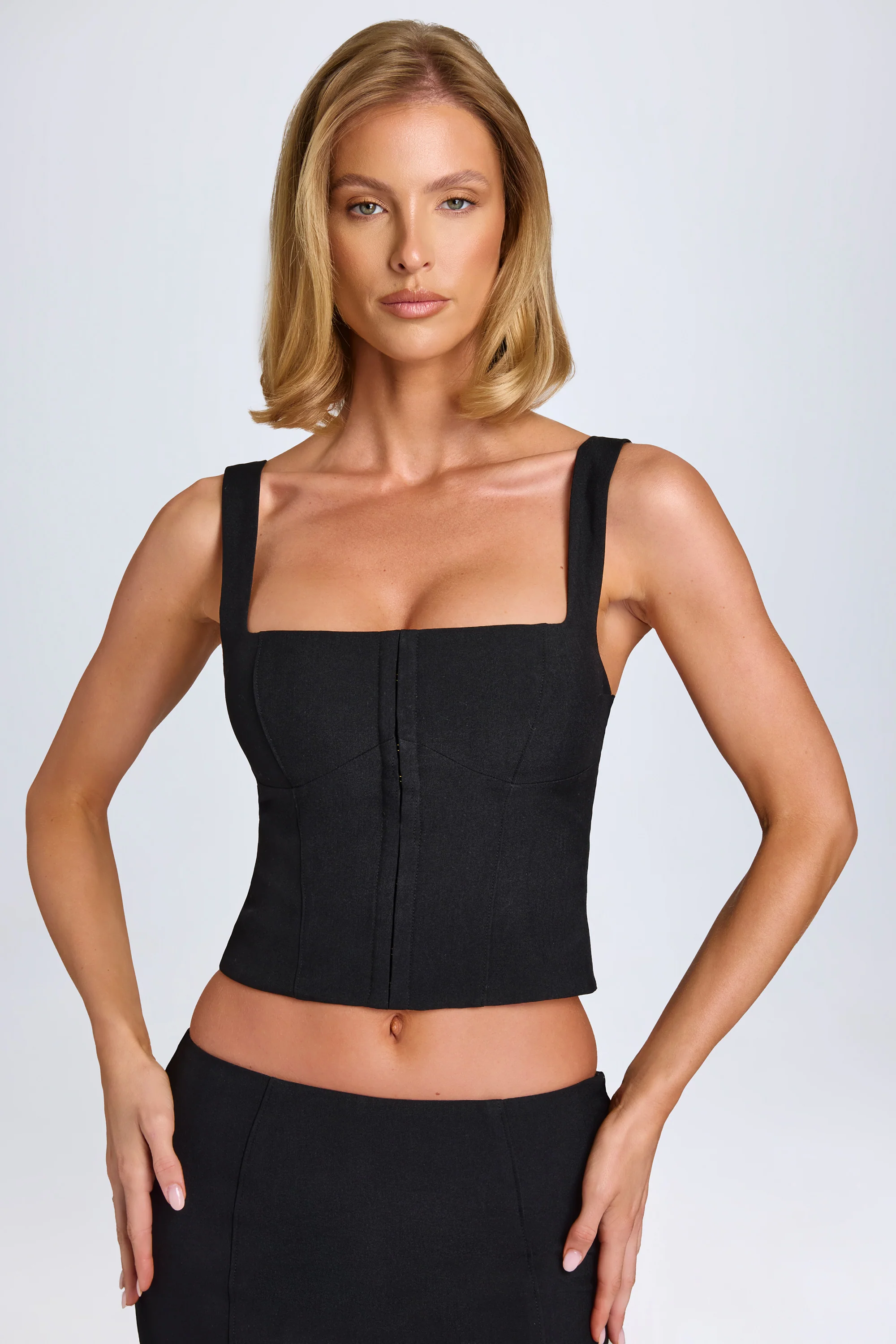 Hook-And-Eye Corset Top in Black - Image 4