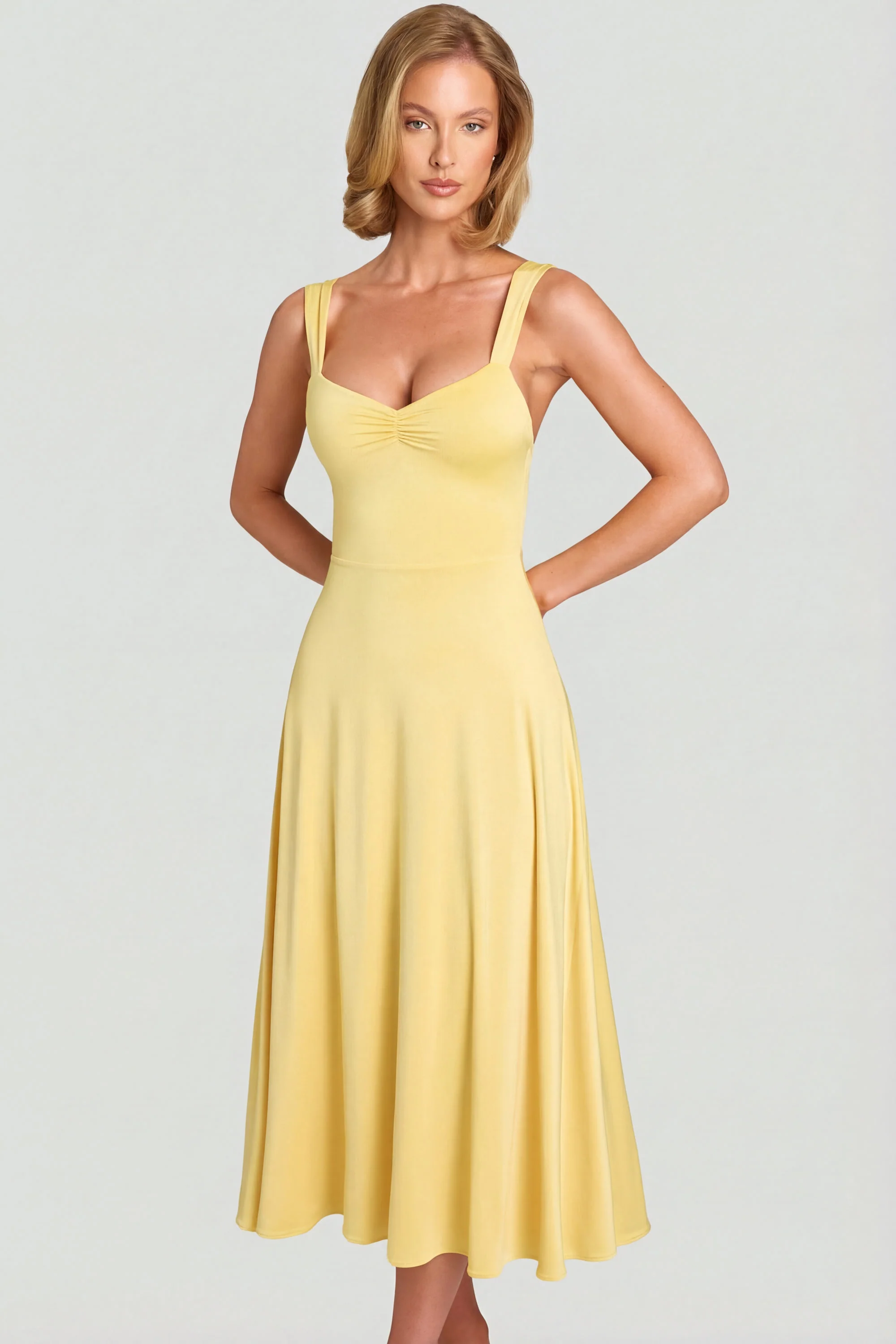 Sweetheart-Neck Ruched Midaxi Dress in Pastel Yellow - Image 5