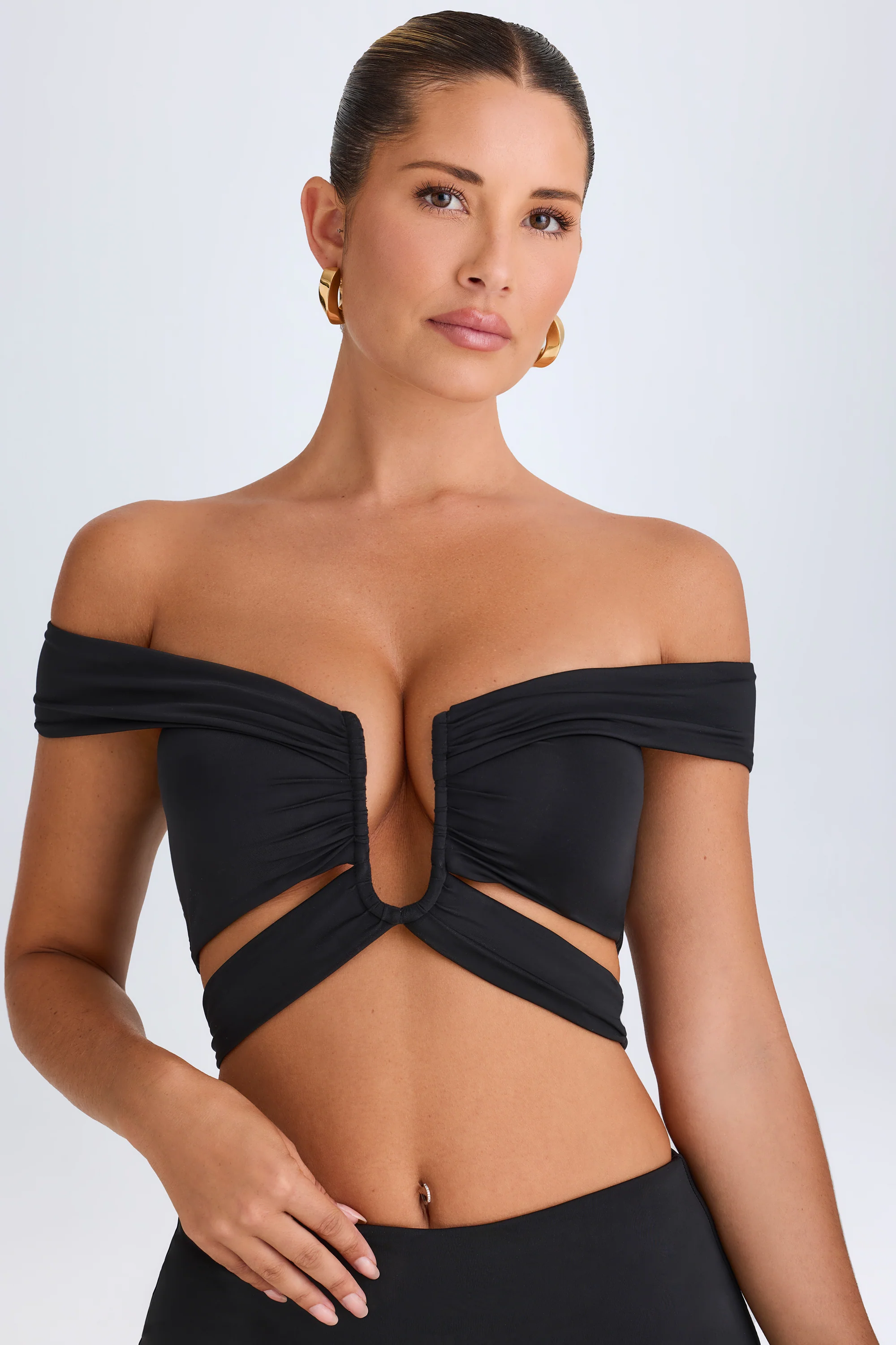 Cut-Out Off-Shoulder Crop Top in Black - Image 6
